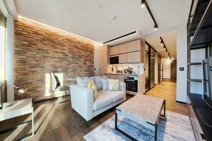 Apartment To Rent In Stage Apartments, Hewett Street, EC2A