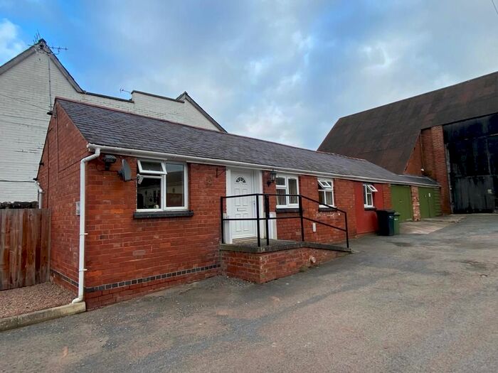 1 Bedroom Semi-Detached Bungalow To Rent In The Stables (Manor Farm), Manor Farm, Lower Bullingham, HR2