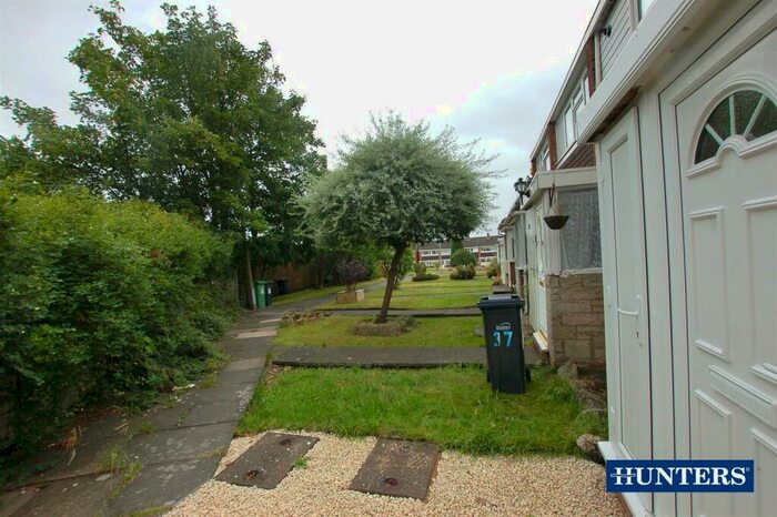 2 Bedroom House To Rent In Grosvenor Way, Brierley Hill, DY5