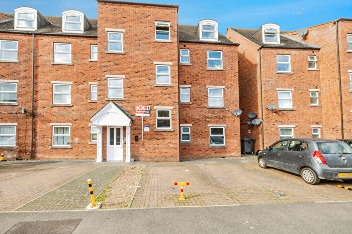 2 Bedroom Flat For Sale In Fairfax Street, Lincoln, Lincolnshire, LN5