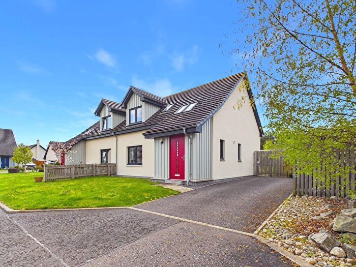 3 Bedroom Semi-Detached House For Sale In Osprey Drive, Boat Of Garten, PH24