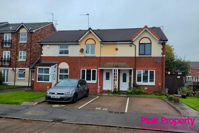 2 Bedroom Terraced House To Rent In Mallyan Close, Hull, HU8