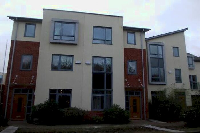 3 Bedroom Property To Rent In Ashland, Milton Keynes, MK6