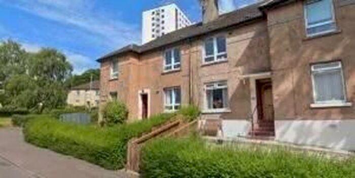 2 Bedroom Cottage To Rent In Wellmeadow Road, Glasgow, G43