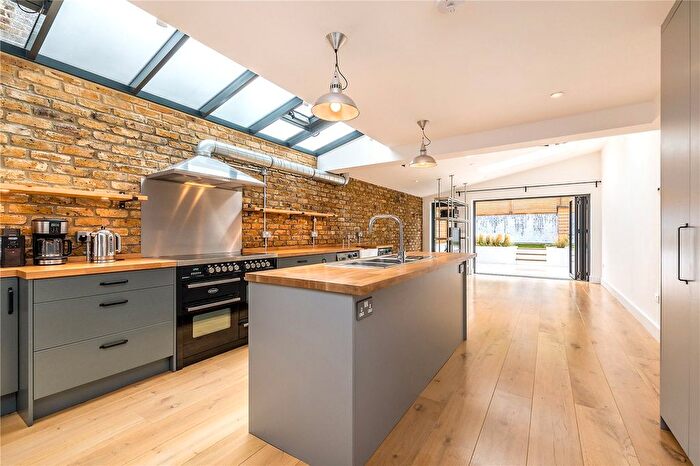 3 Bedroom Terraced House To Rent In Machell Road, Nunhead, London, SE15