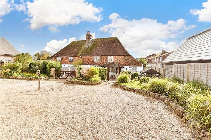 4 Bedroom Semi Detached House For Sale In Romney Road, Willesborough, Ashford, Kent, TN24