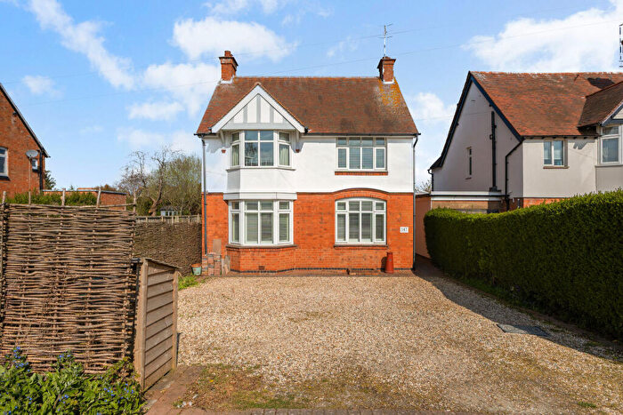 4 Bedroom Detached House For Sale In Evesham Road, Stratford-Upon-Avon, CV37