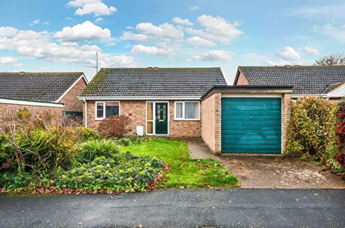 2 Bedroom Detached Bungalow For Sale In Russell Way, Wootton, MK43