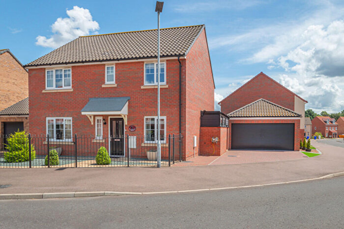 4 Bedroom Detached House To Rent In Exning, Suffolk, CB8