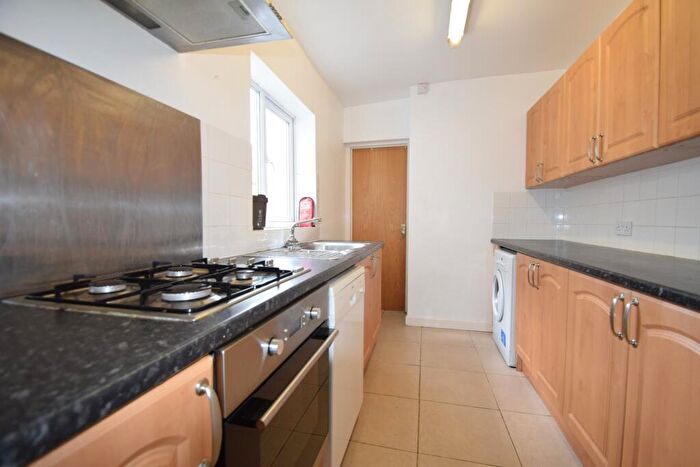 4 Bedroom House To Rent In Minny Street, Cathays, CF24
