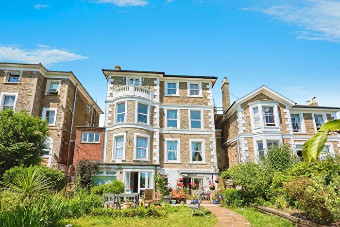 2 Bedroom Flat For Sale In Belvedere Street, Ryde, Isle Of Wight, PO33