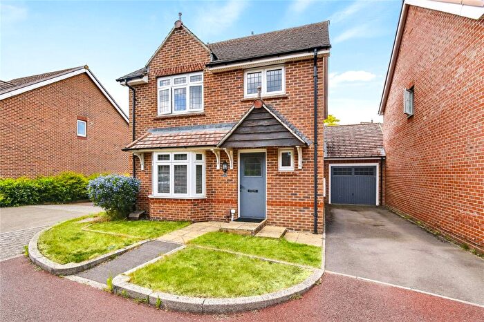 4 Bedroom Detached House For Sale In Flycatcher Keep, Bracknell, Berkshire, RG12
