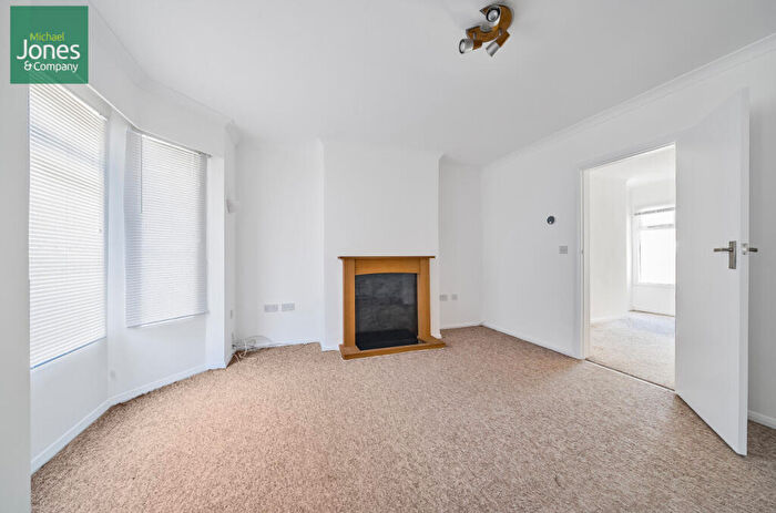 2 Bedroom Terraced House To Rent In Tarring Road, Worthing, West Sussex, BN11