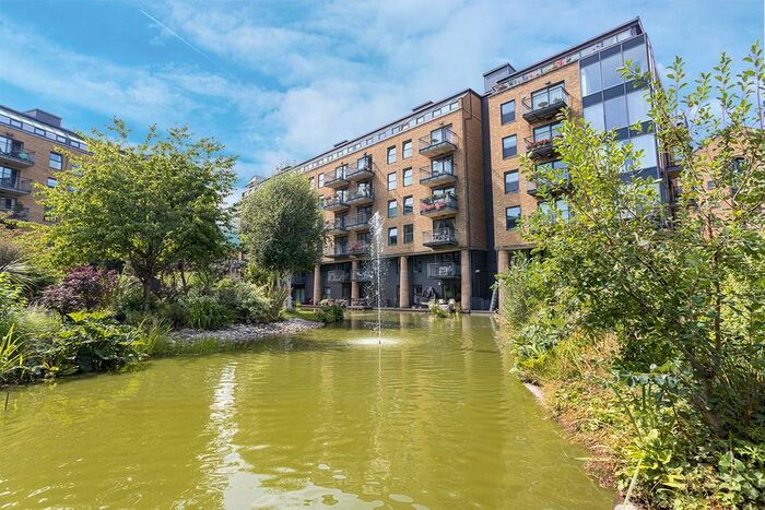 2 Bedroom Flat For Sale In Providence Square, Bermondsey, SE1
