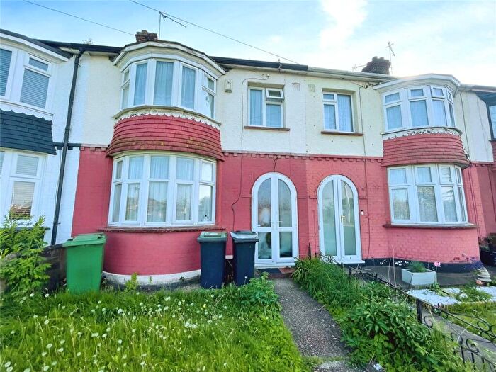 3 Bedroom Terraced House To Rent In Rochester Road, Gravesend, Kent, DA12