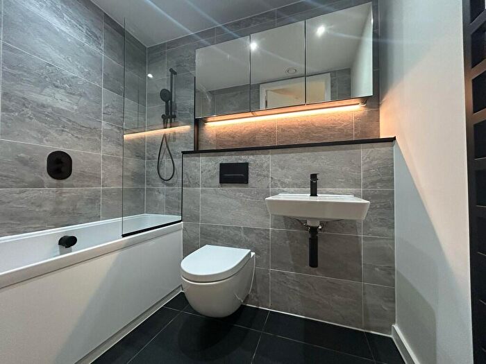 1 Bedroom Apartment To Rent In Marlstone Avenue, Manchester, Greater Manchester, M3