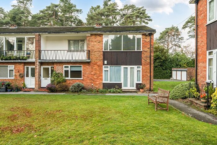 2 Bedroom Maisonette To Rent In Beacon Hill Court, Hindhead, GU26