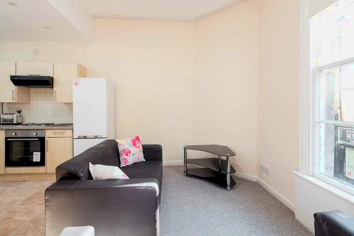2 Bedroom Apartment To Rent In Westgate Street, BA1