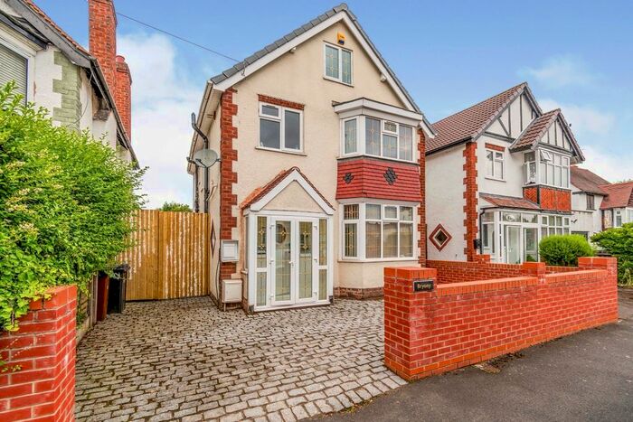 3 Bedroom Detached House To Rent In Mcbean Road, Wolverhampton, WV6