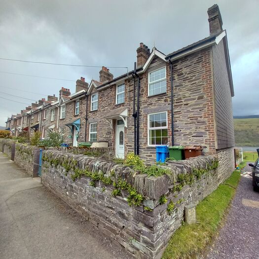 2 Bedroom House To Rent In Victoria Terrace, Nantlle, LL54
