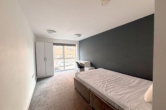 Property To Rent In Fox Street, Liverpool, L3