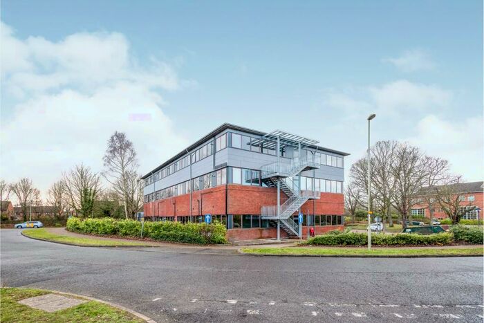 2 Bedroom Apartment To Rent In Oak House Fleet, GU51