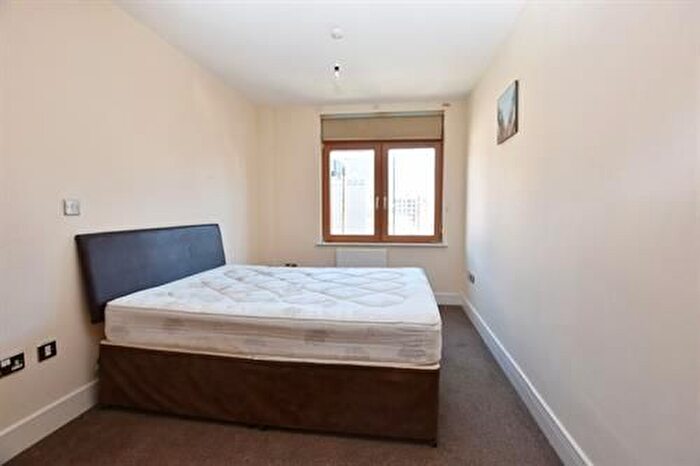 2 Bedroom Flat To Rent In Apartment, Post Box, Upper Marshall Street, Birmingham, B1