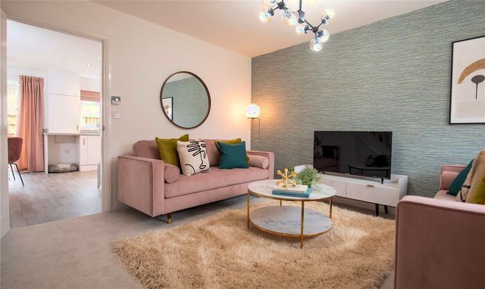 3 Bedroom Semi-Detached House For Sale In Woodland Gardens, Breightmet, Bolton, BL2