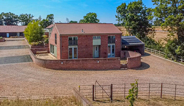 3 Bedroom Link Detached House For Sale In Rowley Mews, Leiston, IP16