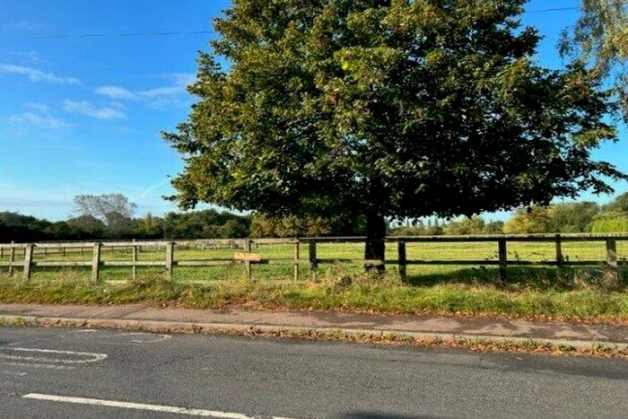 3 Bedroom Terraced House To Rent In High Street, Cambridge, CB23