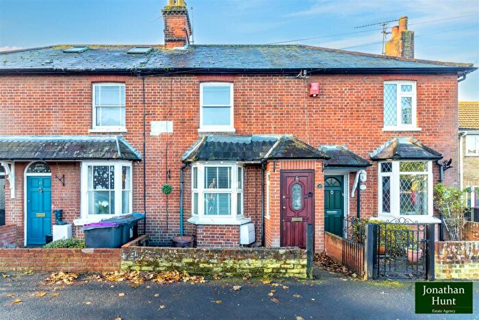 2 Bedroom Cottage For Sale In London Road, Buntingford, SG9