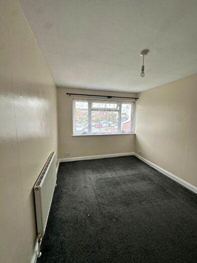 3 Bedroom Terraced House To Rent In Dale Drive, Hayes, UB4
