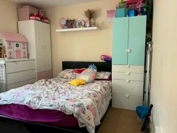 2 Bedroom Flat To Rent In Telham Road, London, E6