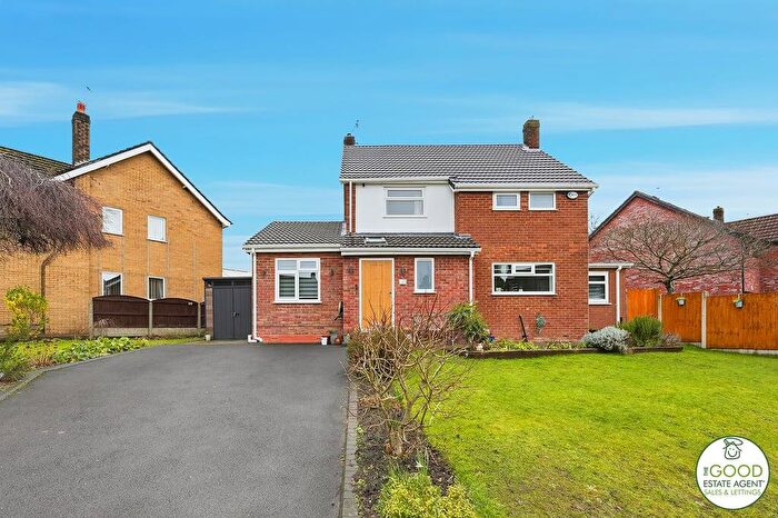 4 Bedroom Detached House For Sale In Valley Drive Handforth, Wilmslow, Cheshire, SK9