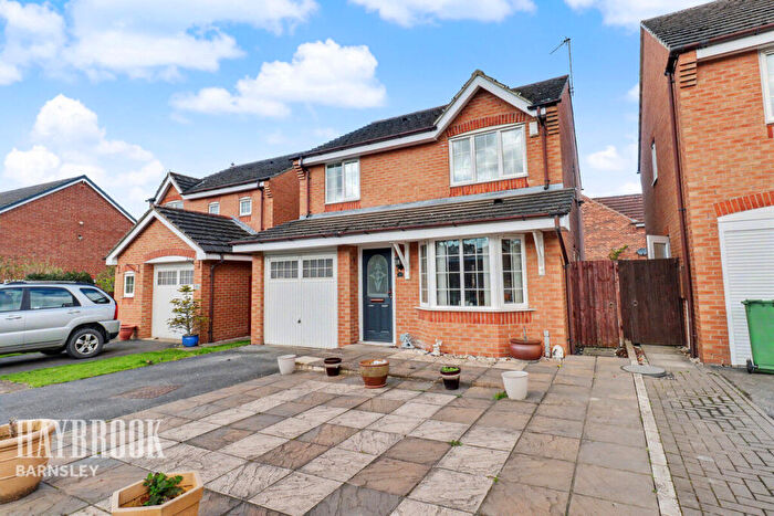 4 Bedroom Detached House For Sale In Wood Street, South Hiendley, S72
