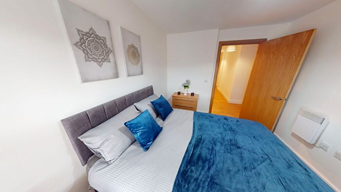 2 Bedroom Flat To Rent In Colquitt Street, Liverpool, L1