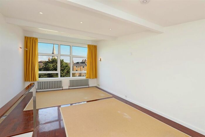 1 Bedroom Flat To Rent In Cambalt Road, London, SW15