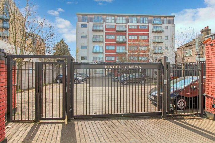 1 Bedroom Apartment To Rent In Kingsley Mews, Ley Street, IG1