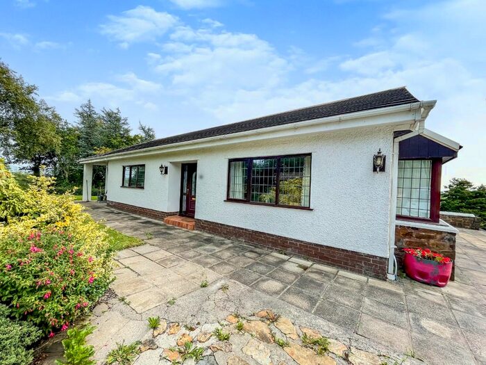 4 Bedroom Bungalow For Sale In Yr Allt, Llangennech, Llanelli, Carmarthenshire, SA14
