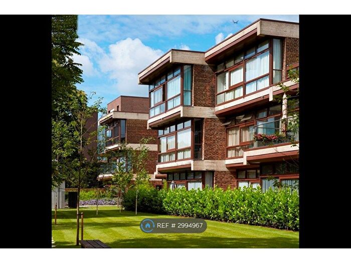 2 Bedroom Flat To Rent In Cabanel Place, London, SE11