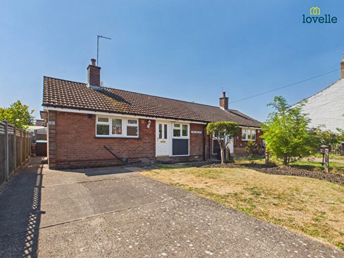 2 Bedroom Semi-Detached Bungalow For Sale In Main Street, Osgodby, LN8