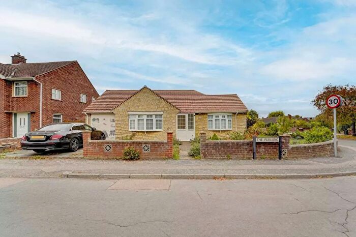 3 Bedroom Bungalow For Sale In The Furlong, Bedford, Bedfordshire, MK41