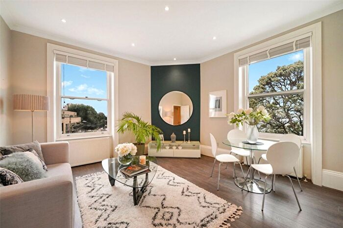 2 Bedroom Flat For Sale In Queens Crescent, London, NW5