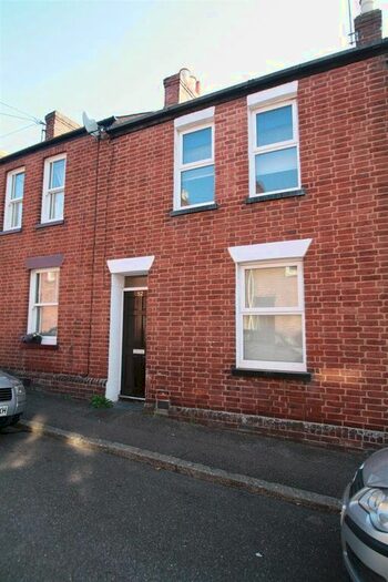 3 Bedroom Property To Rent In Hoopern Street, Exeter, EX4
