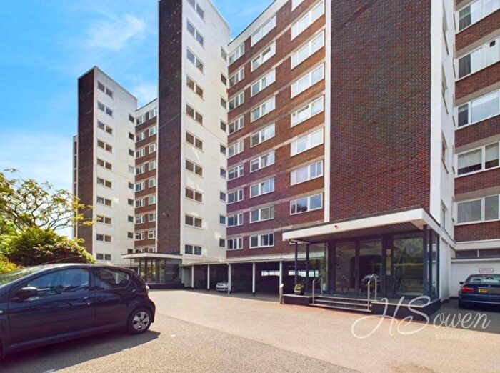 2 Bedroom Flat To Rent In Ilsham Marine Drive, Torquay, TQ1