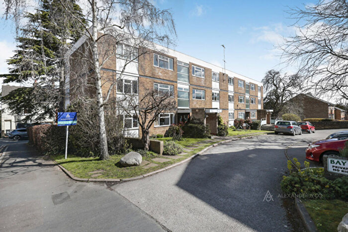 2 Bedroom Flat To Rent In Bay Court, Doctors Commons Road, Berkhamsted, HP4