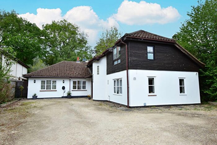 4 Bedroom Detached House For Sale In Scatterdells Lane, Chipperfield, WD4