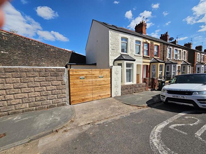 3 Bedroom End Of Terrace House For Sale In Diana Street, Roath, Cardiff, CF24