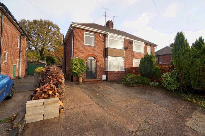 4 Bedroom Semi-Detached House To Rent In Henley Avenue, Norton, Sheffield S8