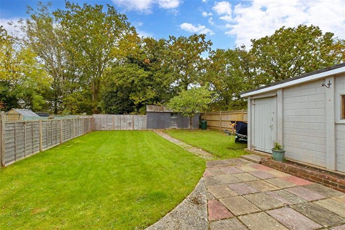 3 Bedroom Semi-Detached House For Sale In Wyphurst Road, Cranleigh, Surrey, GU6